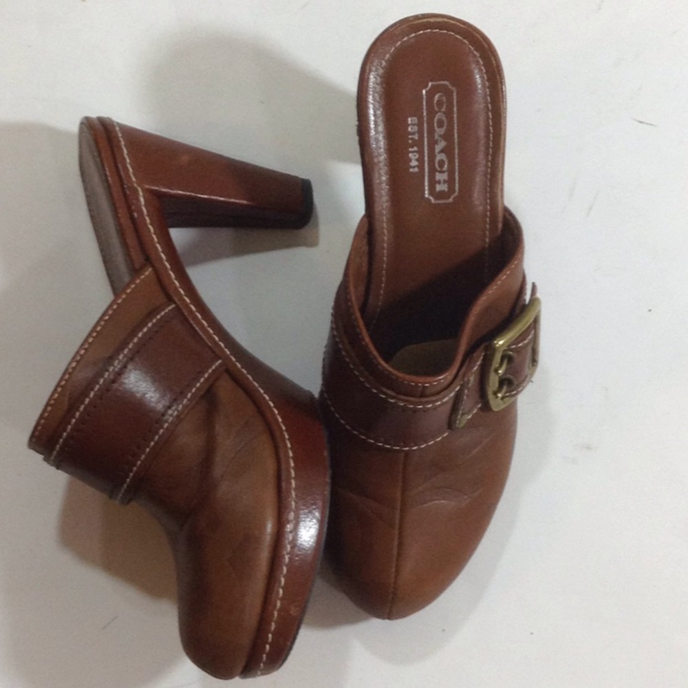 Coach clogs